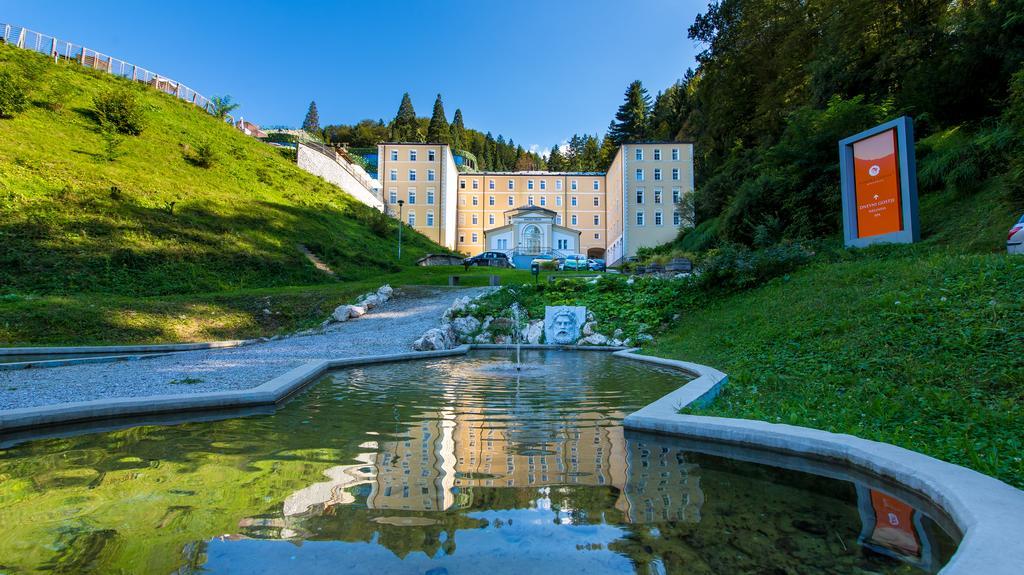 Rimske Terme - Hotel Zdraviliski Dvor Rimske Toplice Rum bild