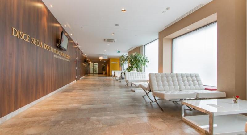 Rimske Terme - Hotel Zdraviliski Dvor Rimske Toplice Exteriör bild