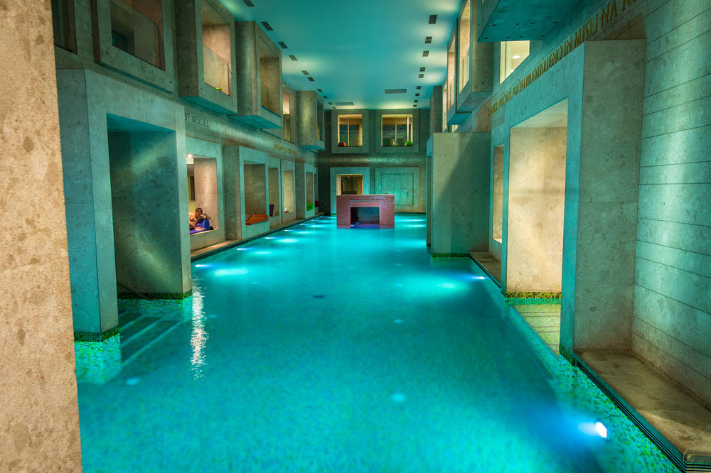 Rimske Terme - Hotel Zdraviliski Dvor Rimske Toplice Exteriör bild